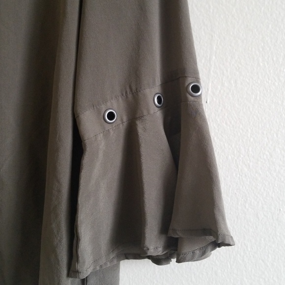 Business Casual Blouse - Picture 2 of 2